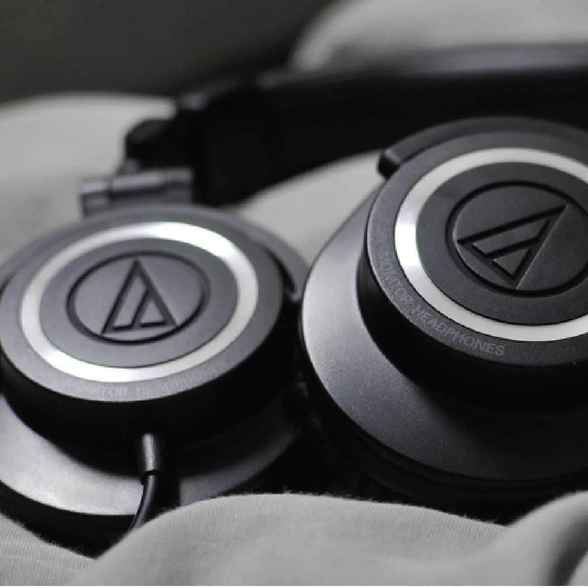 Audio-Technica - ATH-M50x (Unboxed)