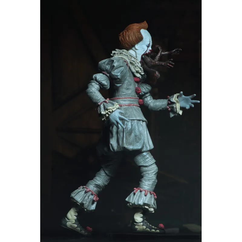 IT: Ultimate "Dancing Clown" Pennywise - 7-Inch Scale Action Figure