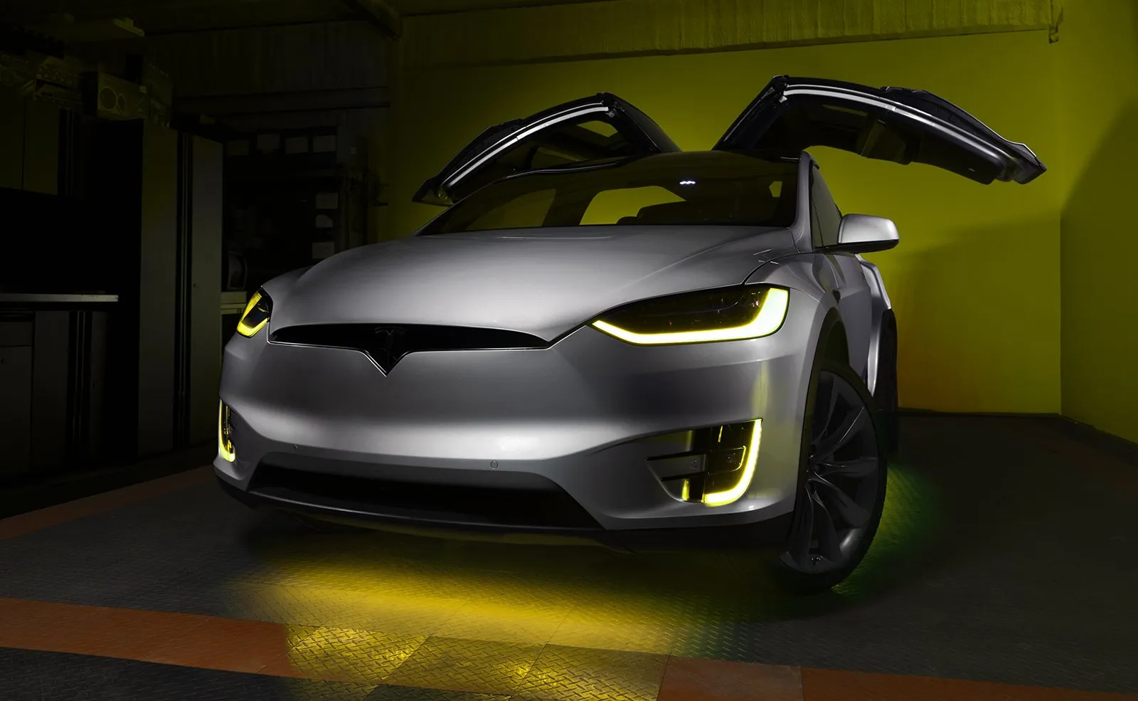 ORACLE Lighting 2016-2024 Tesla Model X Dynamic ColorSHIFT Headlight & Fog Light DRL Upgrade Kit - COMBO